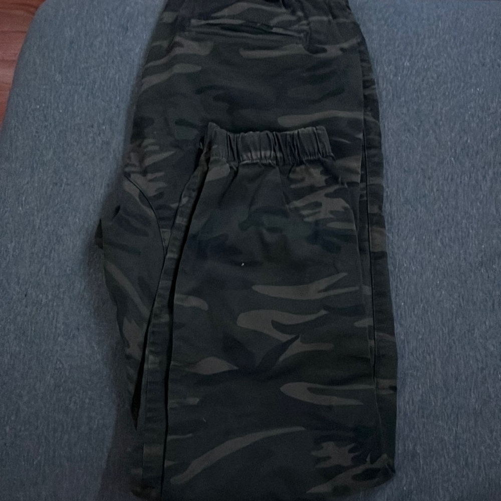 Men camo cargo